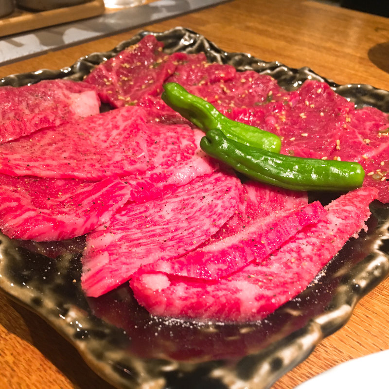 カルビ(神泉ホルモン 三百屋)