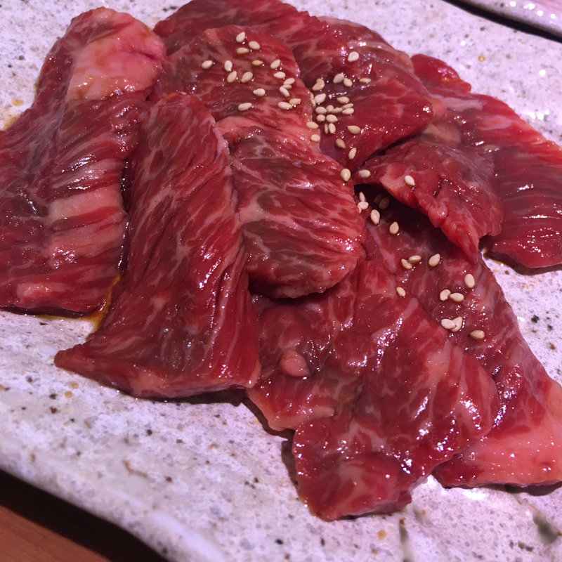 ハラミ(焼肉の三是)