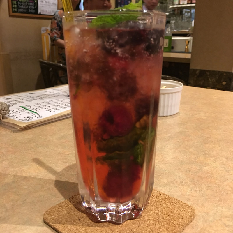 ミックスベリーのモヒート(洋風かくうち タイムナチュラル)