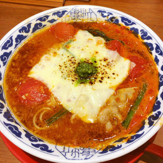 チーズトマトラーメン(九州らーめん亀王 道頓堀店)