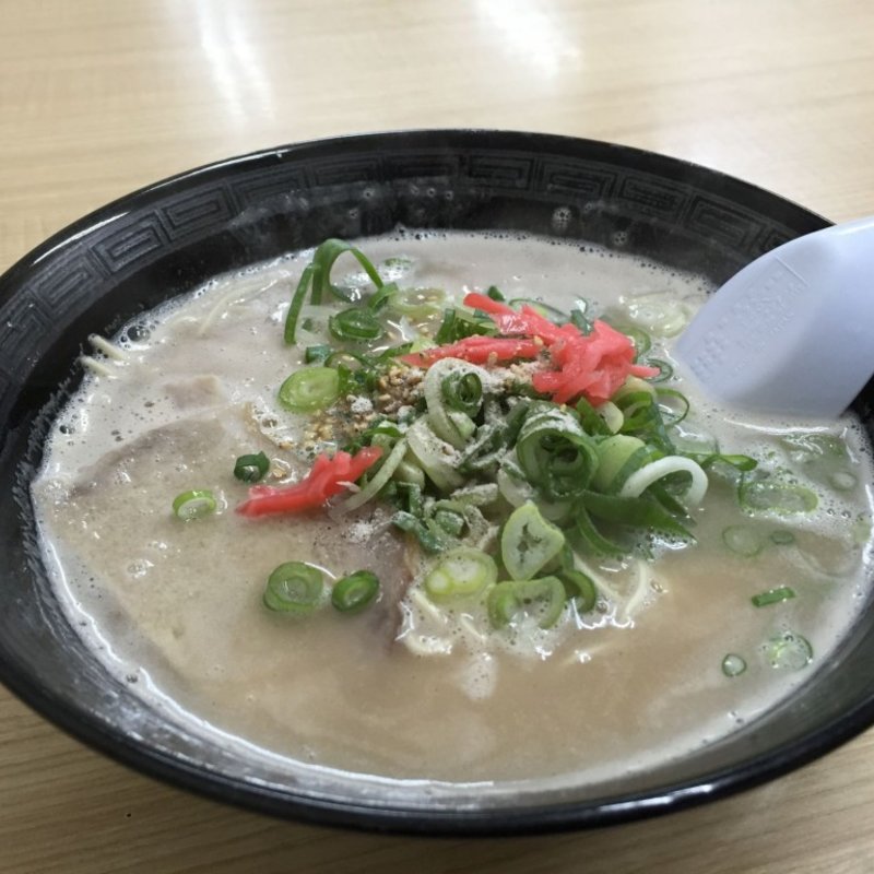 長浜ラーメン(長浜ナンバーワン 長浜店)