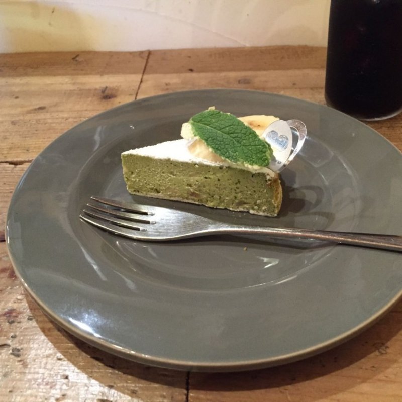 アボカドのチーズケーキ(エーワークス)