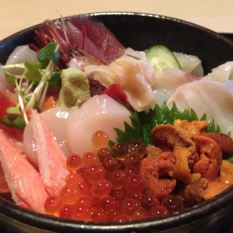 海鮮丼(居酒屋弁慶 十三日町店)