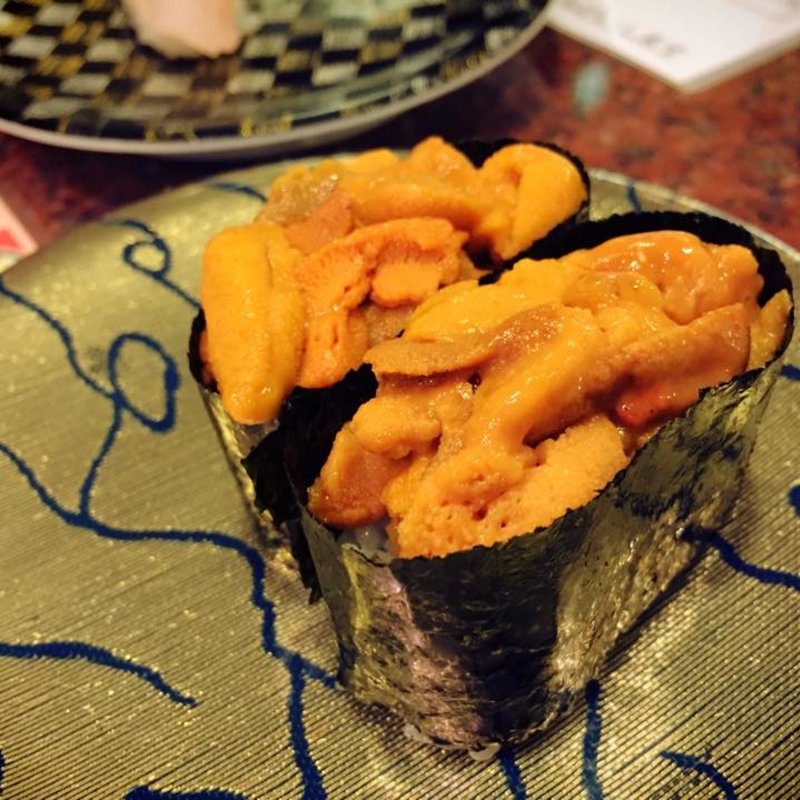 馬糞ウニ(八食市場寿司 )