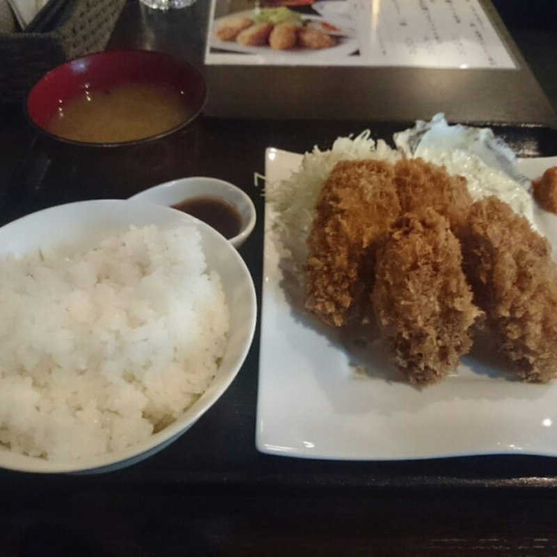 牡蠣フライ定食(牡蠣 うにぽん )