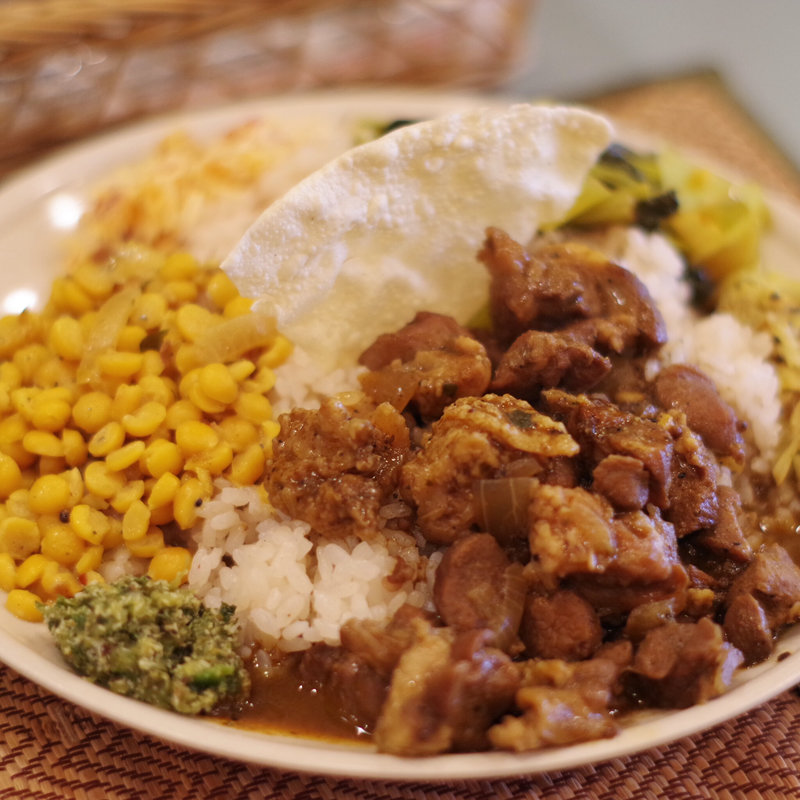 セイロンプレート (ポーク)(ＲＡＳＡＨＡＬＡ)