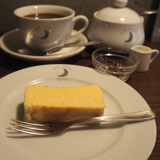 チーズケーキ(MOON FACTORY COFFEE)