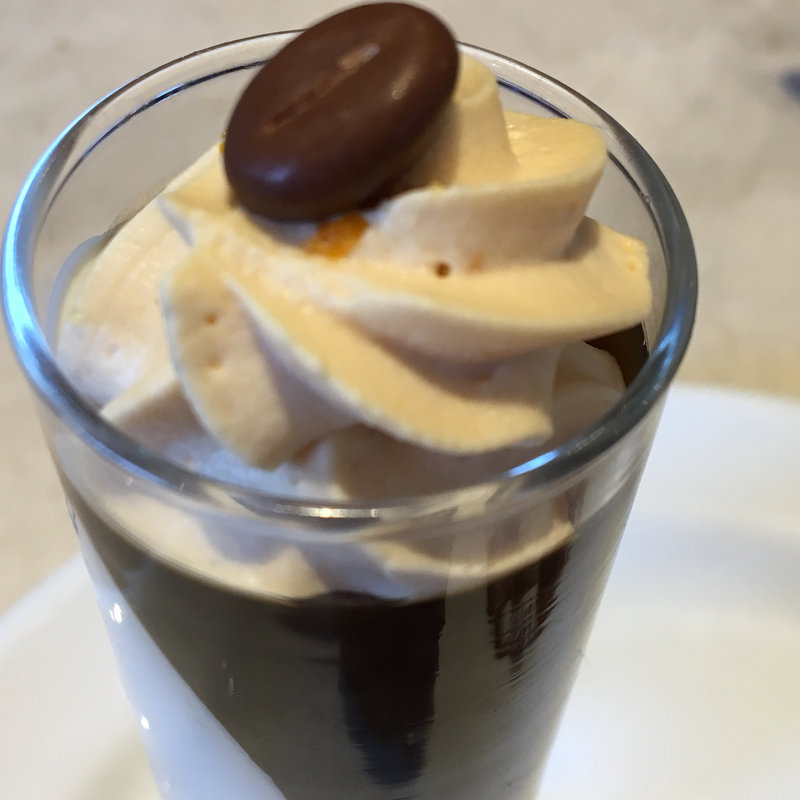 カフェラテヴェリーヌ(サロン ベイク アンド ティー NEWoMan新宿)