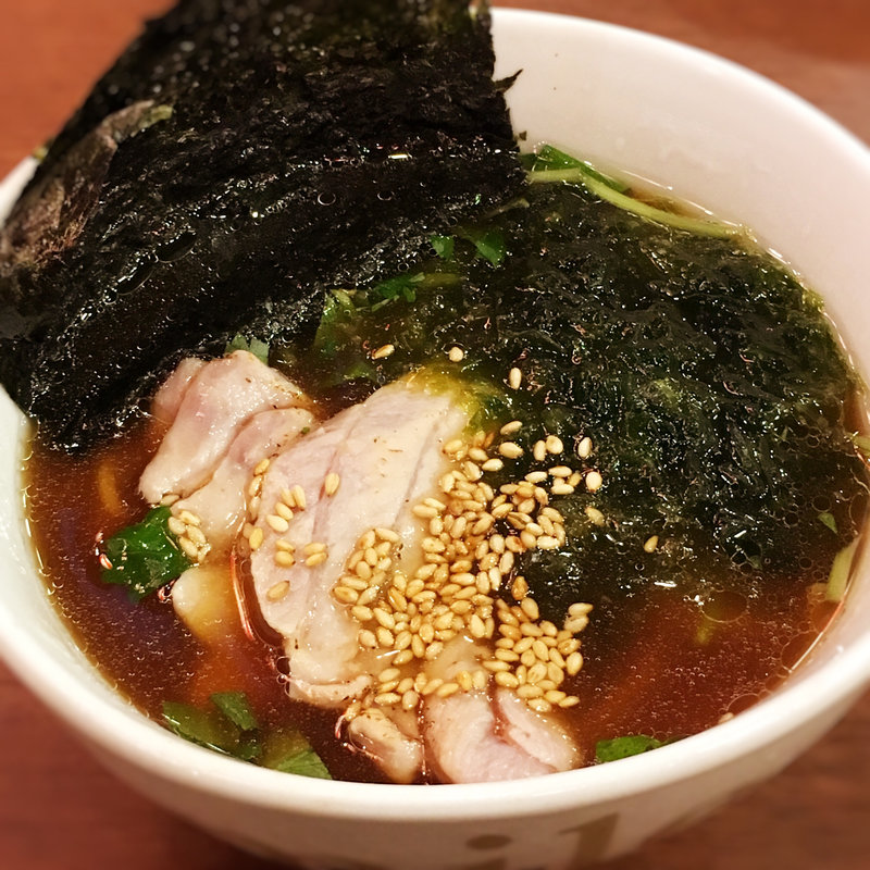 旨みたっぷり! 鮪ラーメン(目利きの銀次 西新駅前店)