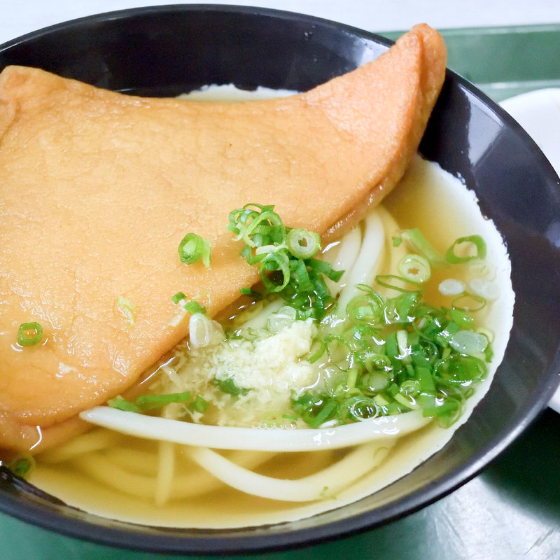 かけそのまま+お揚げ(優作 （宮西製麺所）)