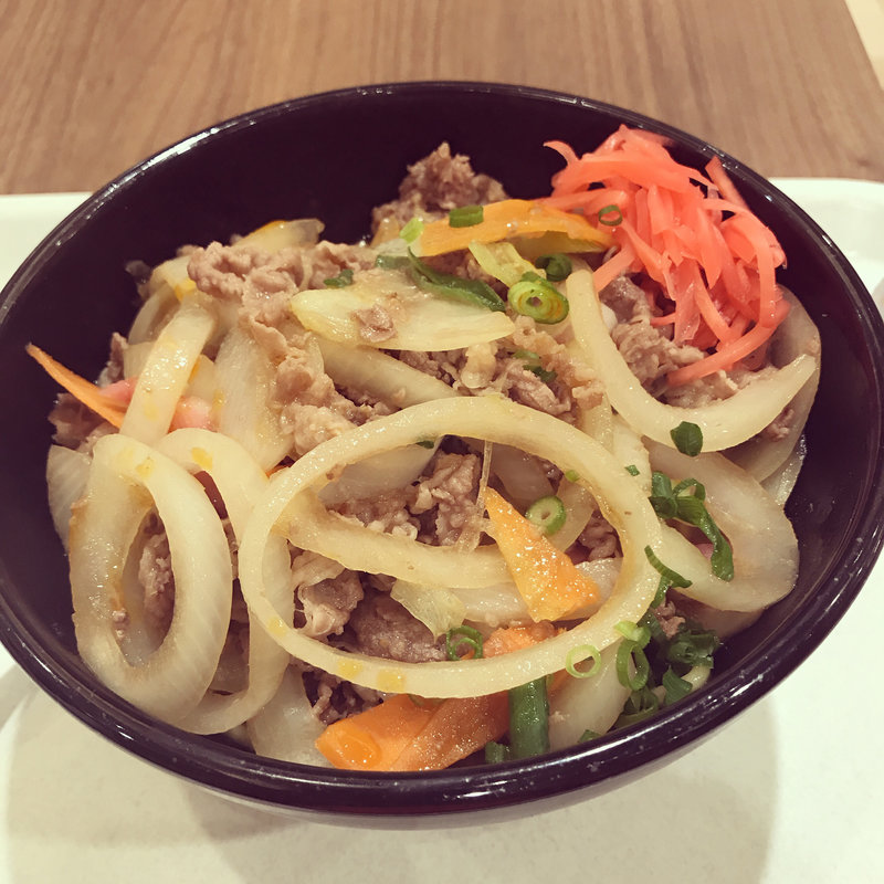 牛・がっつりまぜめん(リンガーハット 千住ミルディス店)