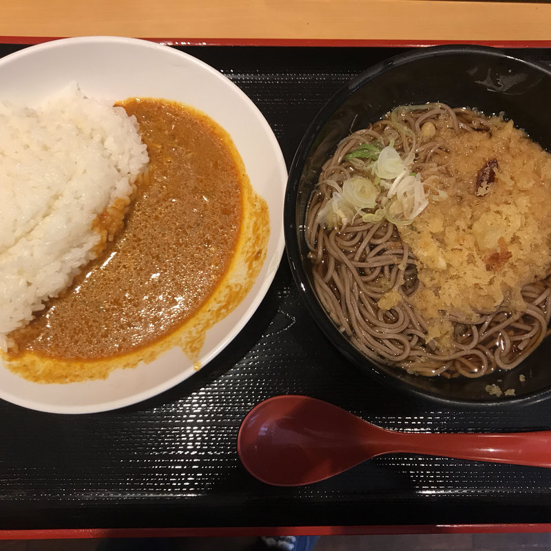 よもだカレー半たぬきセット(よもだそば 日本橋店)