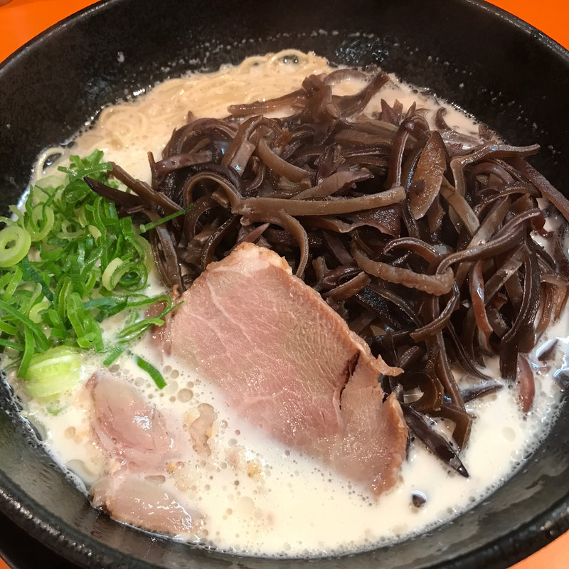 きくらげラーメン(博多豚骨弐玉無料 かえだま 蒲田店)