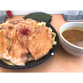 とろカレーつけ麺(とろ肉つけ麺 魚とん)