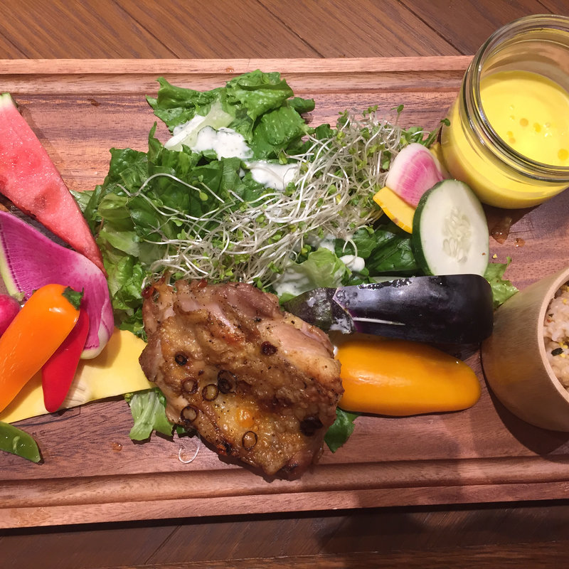 フリフリチキンプレート(ノースショア ミュージアムカフェ 京都)