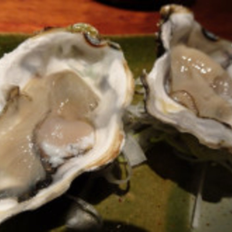 天草岩牡蠣(天草市場 島旅 馬車道本店 )