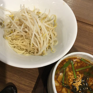 淡炊錦爽鶏台湾つけそば(omotenashinoodlesまつじ)