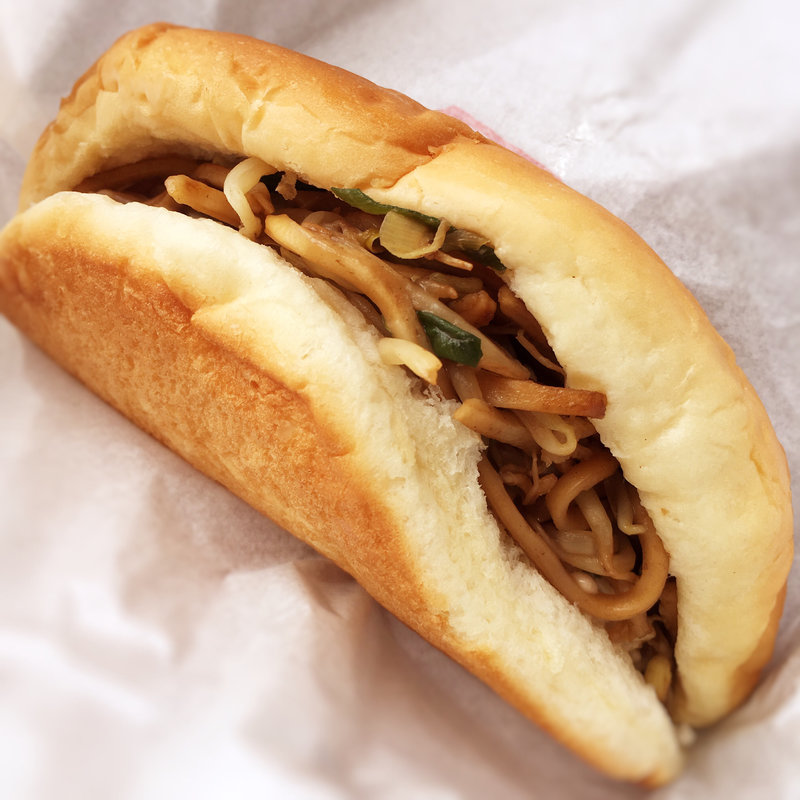 焼きそばパン 焼きそばパン｜ローソン公式サイト