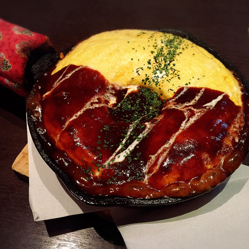 デミグラスソース・オムライス(Bistro Tama)