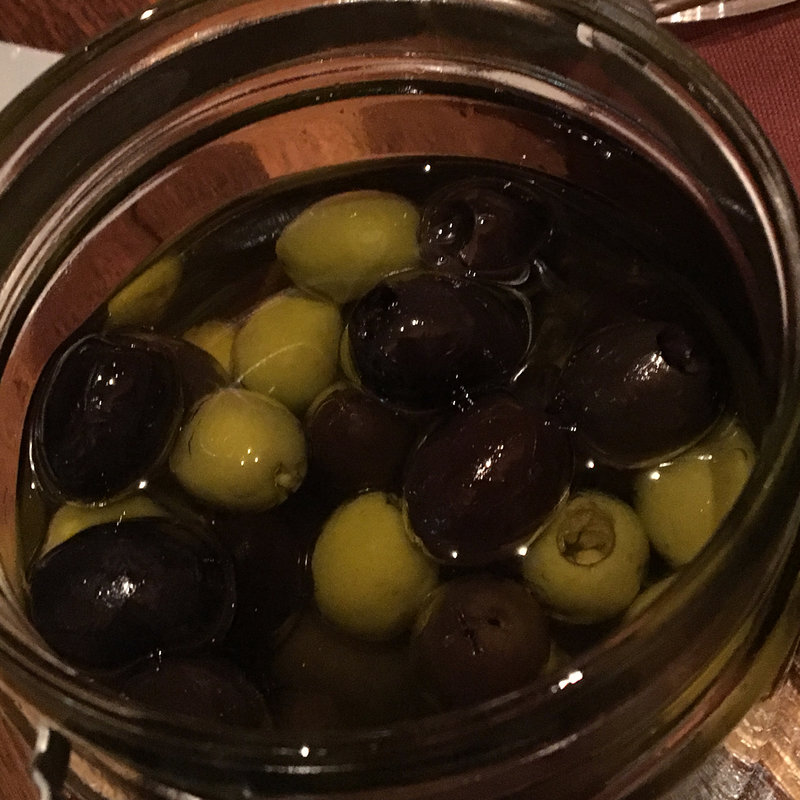 オリーブ(タパス ブランコ みなとみらい店 （Tapas Blanco）)