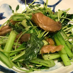 小松菜と豆苗のザーサイ炒め(和彩酒処 伊織)