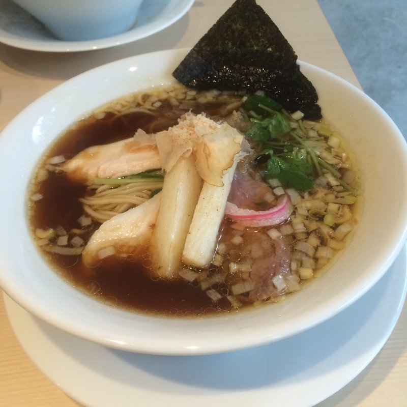 鶏SOBA(むぎとオリーブ マーチエキュート神田万世橋店)