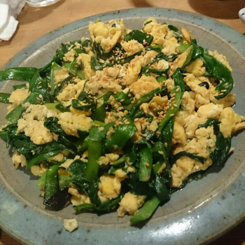 ニラ玉(居酒屋とろん)