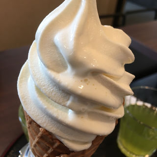 バニラソフトクリーム(源宗園)