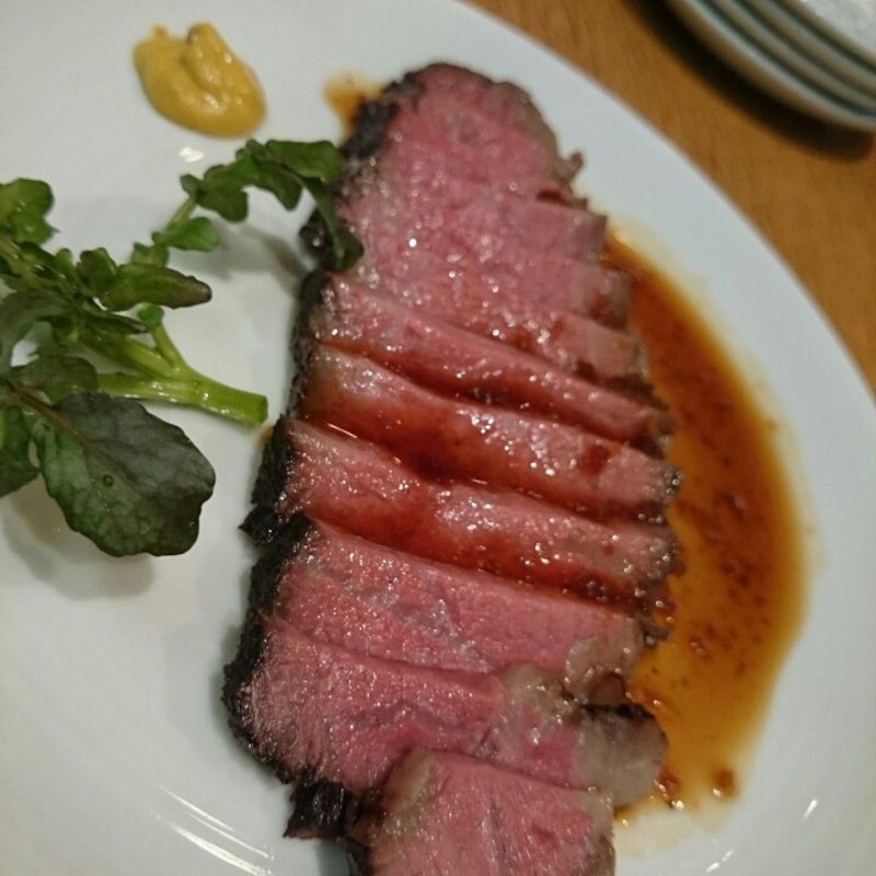 和牛ローストビーフ(七蔵 （ななくら）)