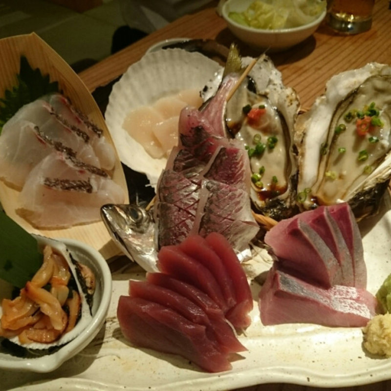 三点盛り(豊洲場外食堂魚金 神楽坂店)