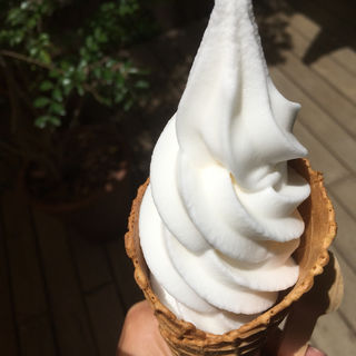 森のソフトクリーム りんご(カフェ麦わらぼうし （カフェムギワラボウシ）)