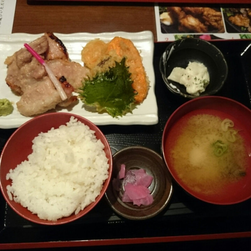 麦豚の西京焼き定食～彩り野菜の天ぷら付き