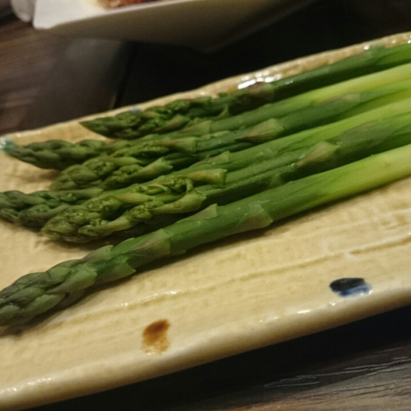 ゆでアスパラ(どさんこ酒場 森町しげぞう 八重洲口店)