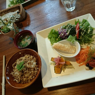 ランチプレート(ガーデンティーハウス グリーンパラソル)