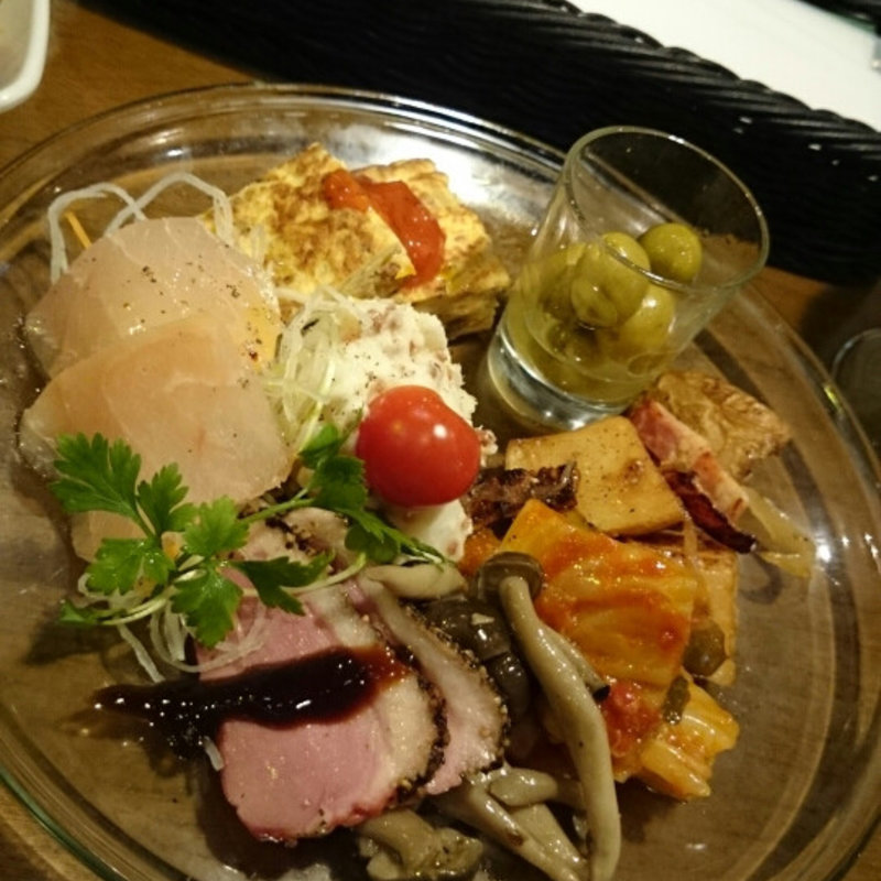 びっくりタパス盛合せ(魚貝バル 弐番 なんばウォーク店 )