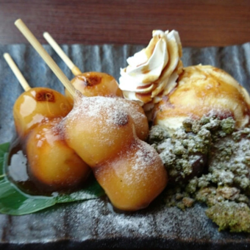 みたらし団子(市場小路 JR京都伊勢丹店 （イチバコウジ）)