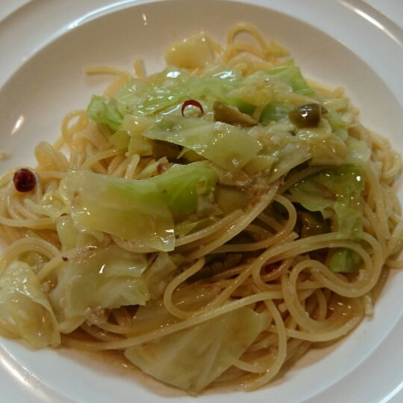 キャベツとアンチョビのパスタ(イタリアンバル Bambino（バンビーノ）)