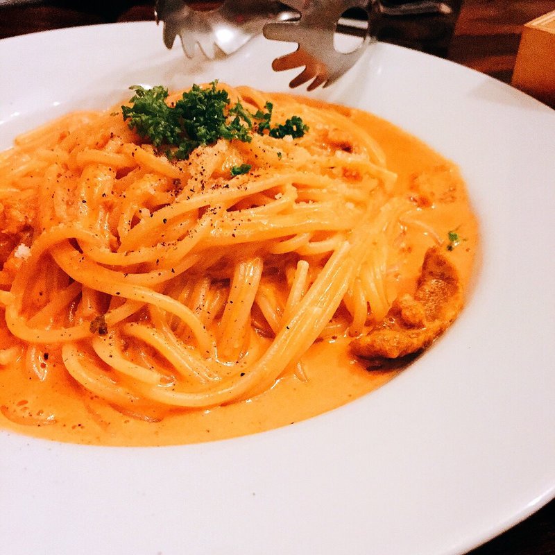 ウニのトマトクリームパスタ(Cafe Lafayette)