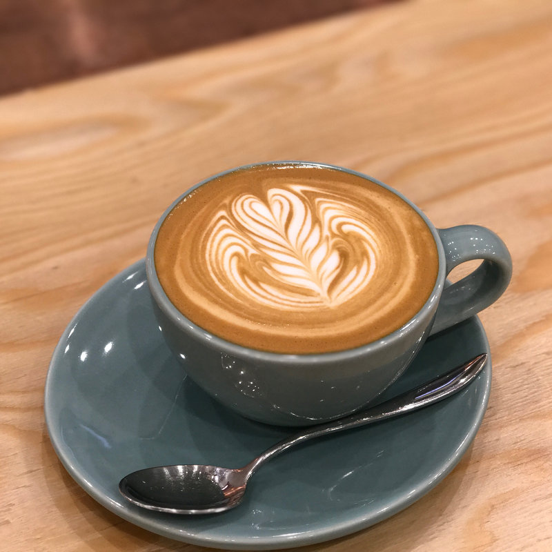 カフェラテ(ROY （ロイ）)