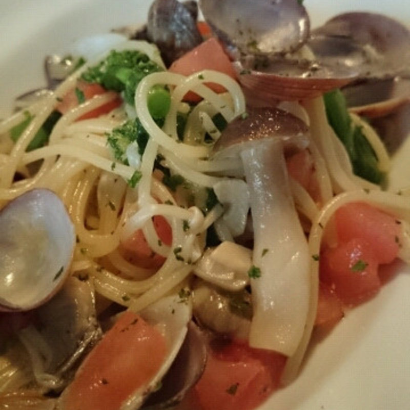 ボンゴレ(丁字屋栄 （ちょうじやさかえ）)