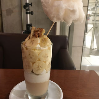 コットンキャンディーボンボンスムージー (カフェ＆ブックス ビブリオテーク 大阪・梅田 （café & books bibliotheque）)
