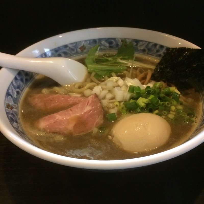 煮干豚骨ラーメン(麺処 夏海 )