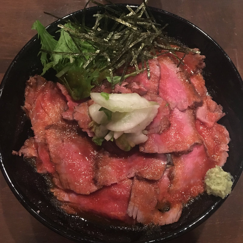 ローストビーフ丼1.5倍(キャメル ダイナー （CAMEL DINER）)