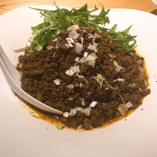 汁なし担担麺 黒胡麻担担麺(汁なし担担麺 ピリリ)