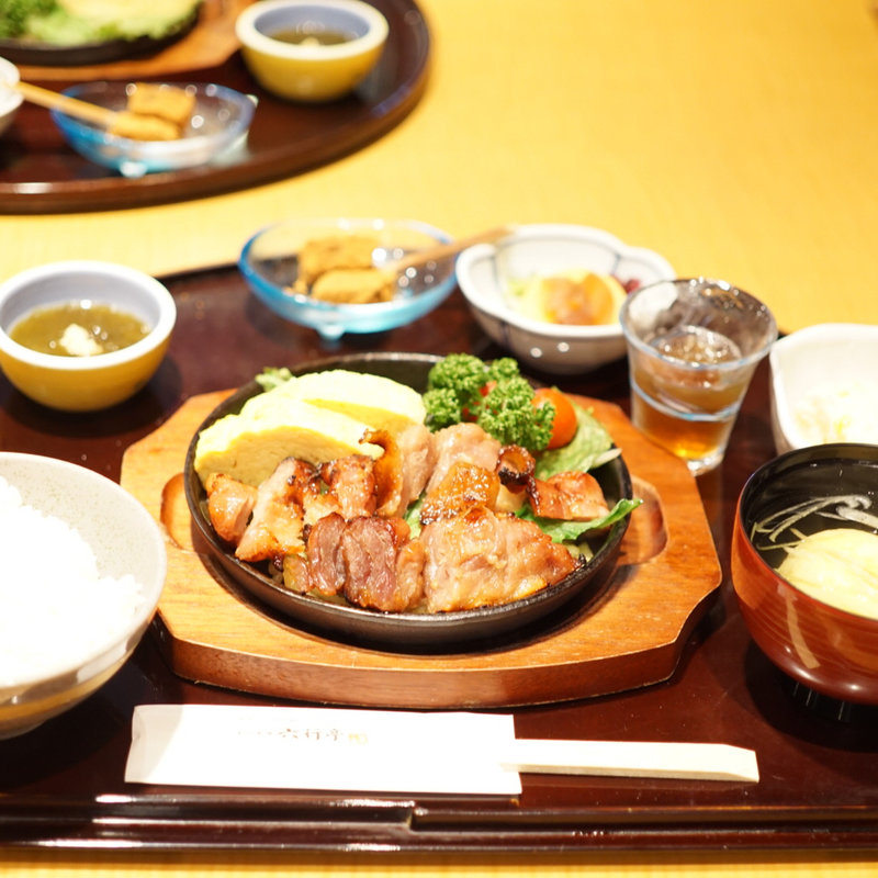 鉄板焼定食 名古屋コーチン味淋粕漬(六行亭 )