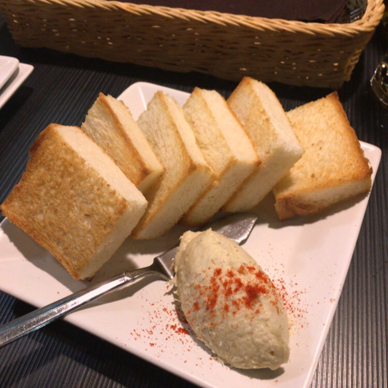 バッカラマンテカート（塩漬けタラのペースト）(ルフュージュ （Refuge）)