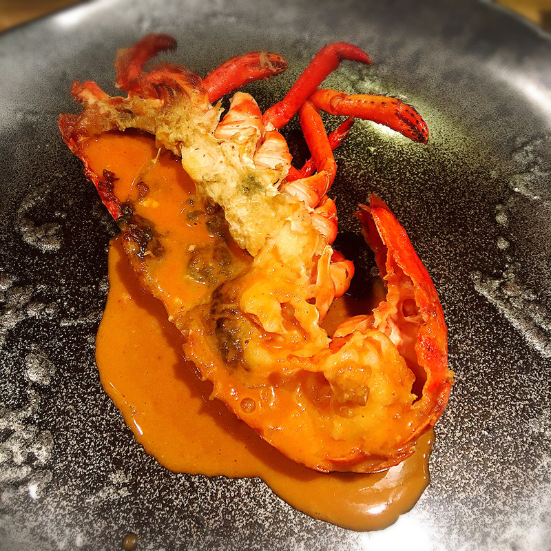 オマール海老をスパイシーオリエンタルソースで(エノテカ エクウス （ENOTECA EQUUS）)