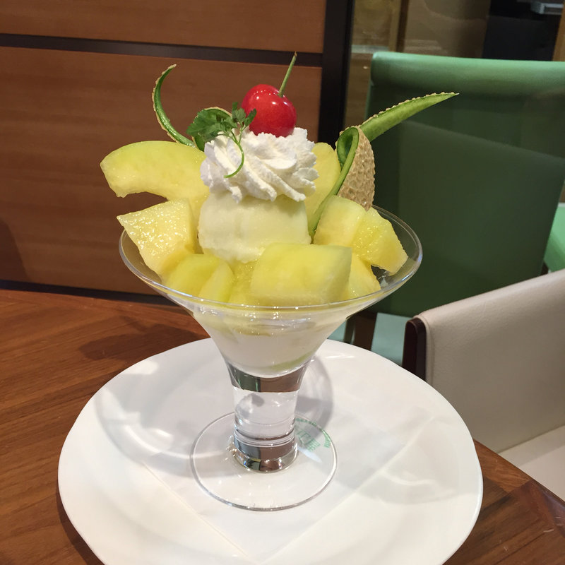 マスクメロンパフェ(京橋千疋屋 東武池袋6F パーラー)