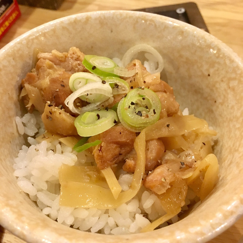 鶏肉のうま煮ご飯(らーめん 御器所鶏白湯 鶏神 )