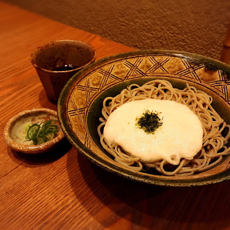 冷たい蕎麦  大和芋とろろ(蕎や 月心)